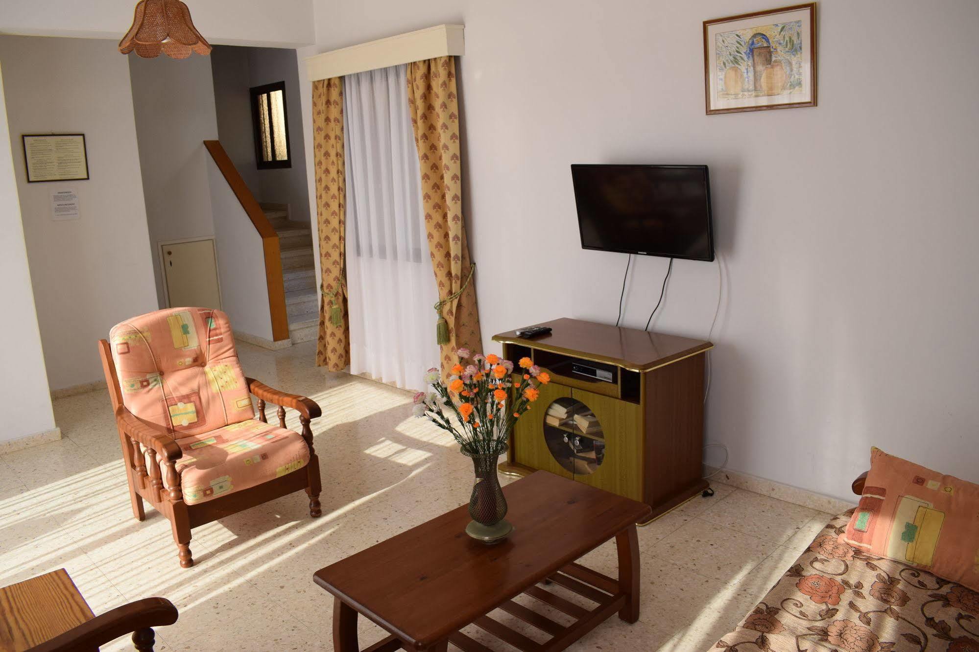 Dimma Seaside Houses Пафос Екстериор снимка